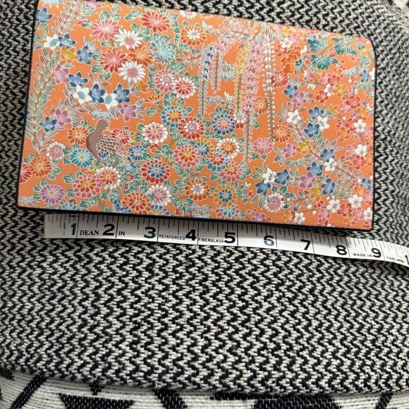 Japanese Silk & Leather Portfolio Clutch Wallet w/Kiss-lock Coin Pocket - Picture 9 of 10